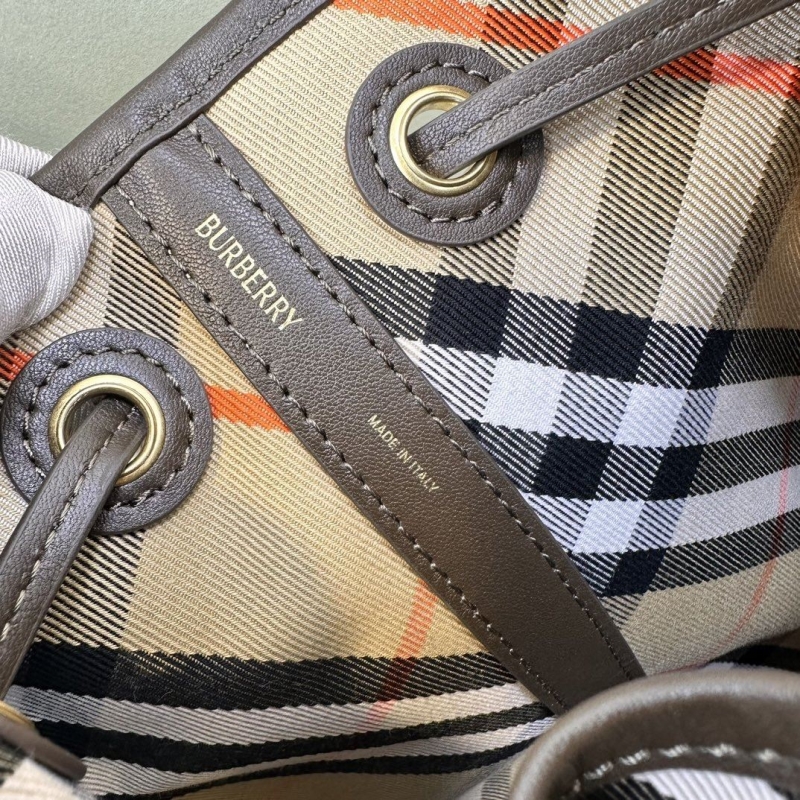 Bv*b*rry bucket bags